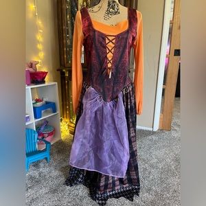 Mary Sanderson costume